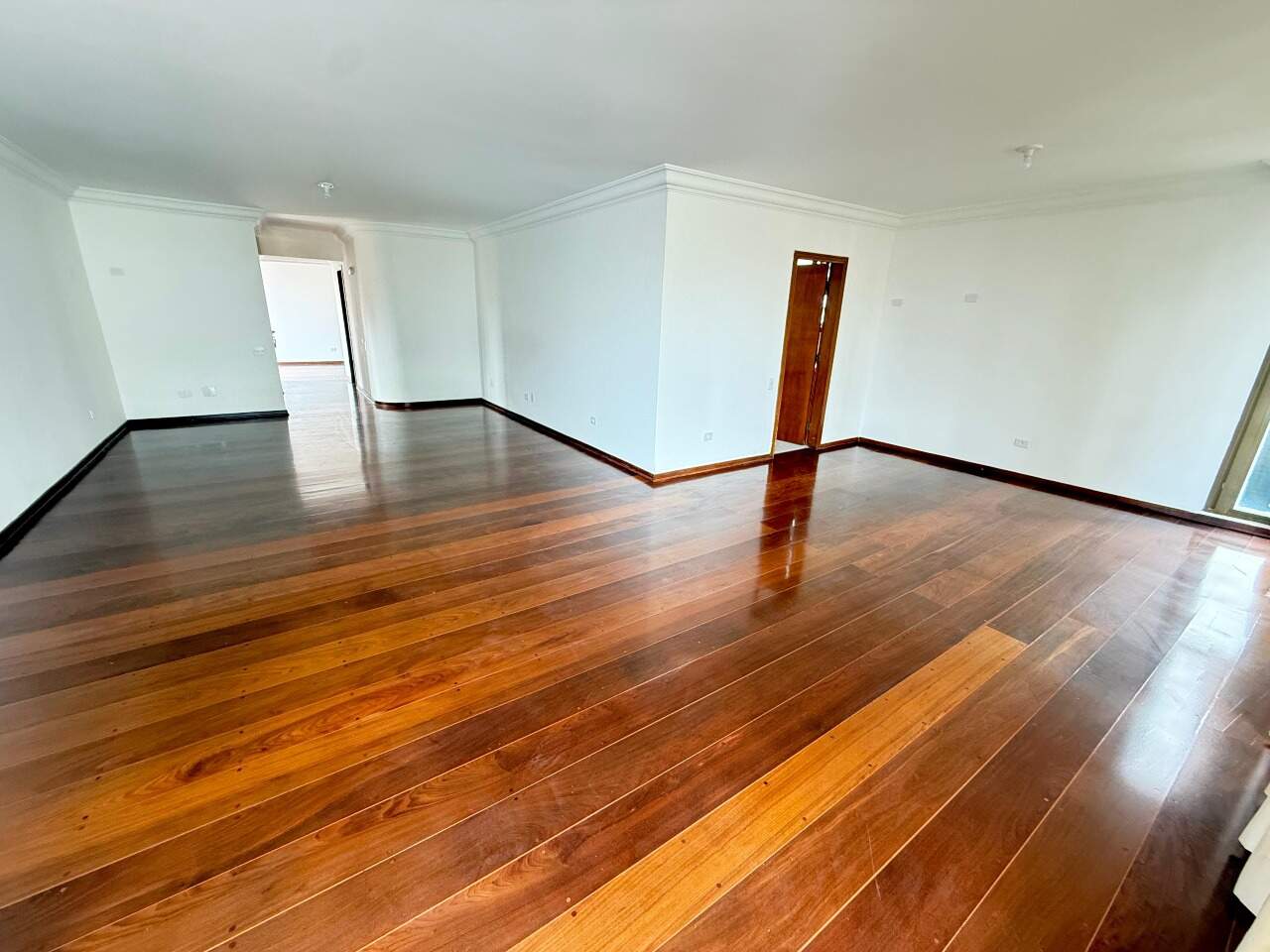 Apartamento à venda no Embaré: 