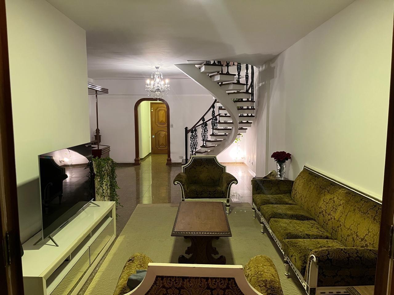 Cobertura à venda no Ponta da Praia: 