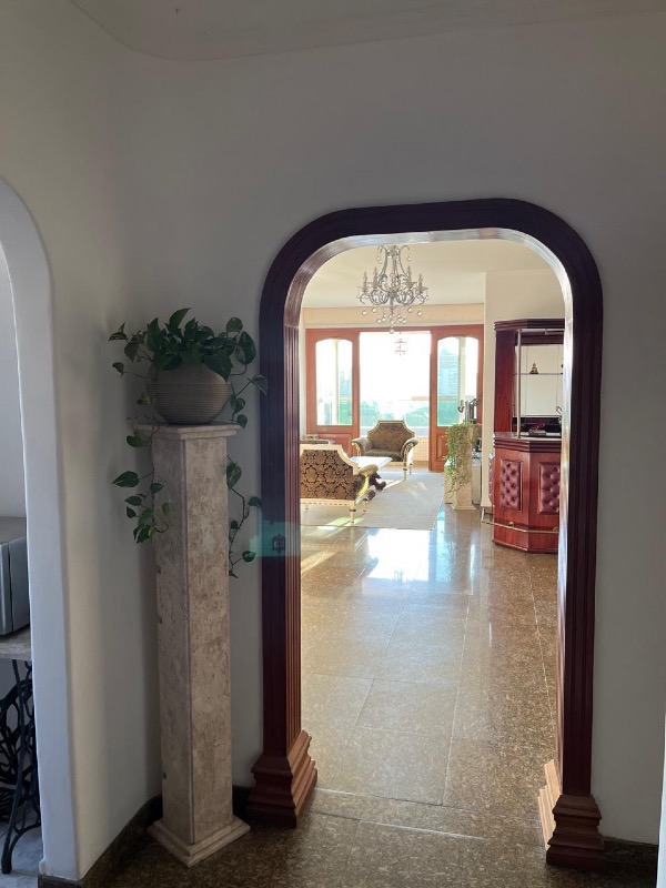 Cobertura à venda no Ponta da Praia: 