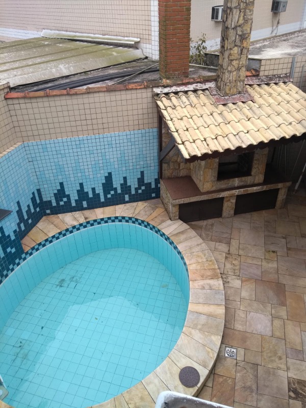 Casa à venda no Ponta da Praia: 