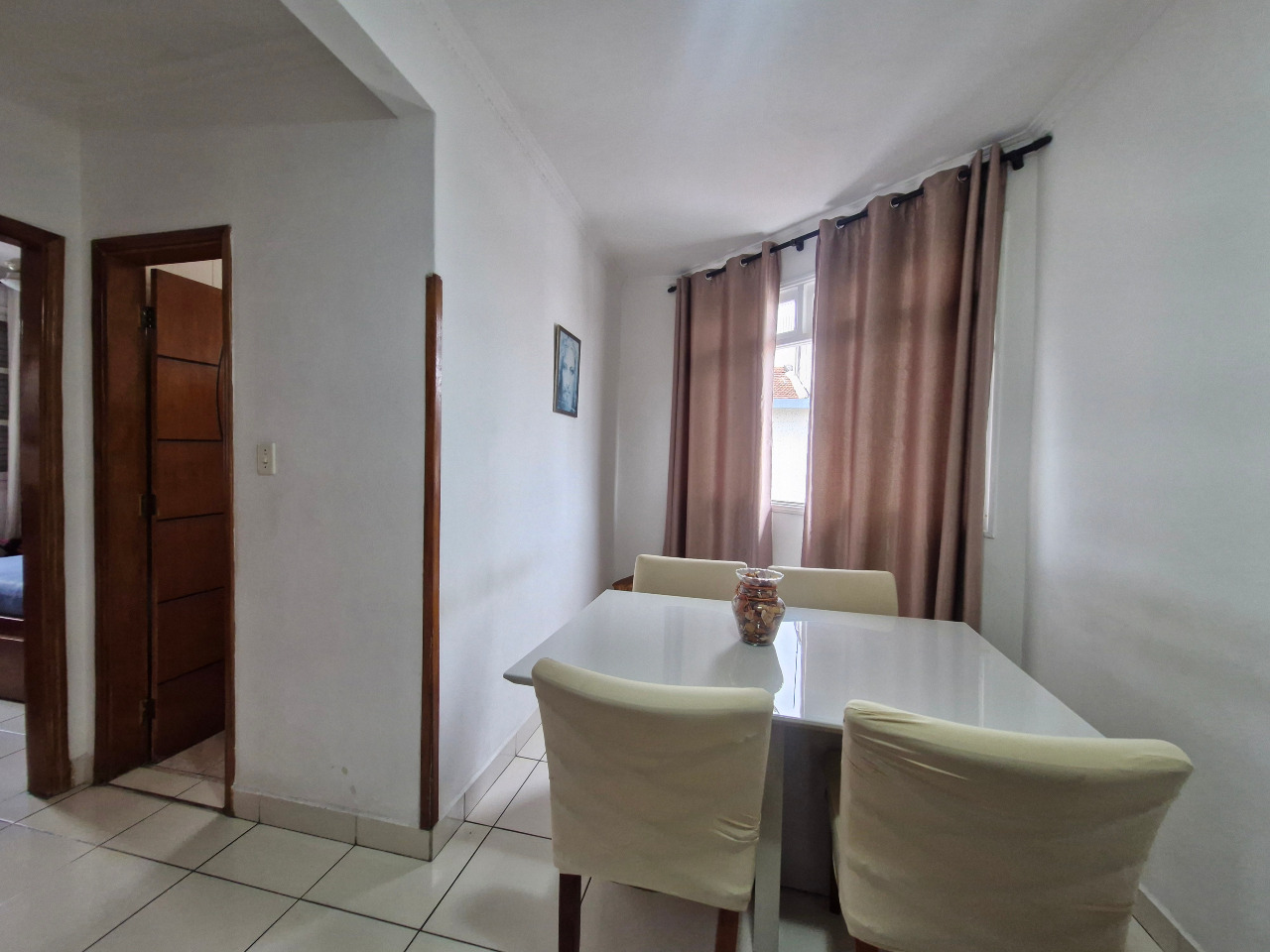 Apartamento à venda no Marapé: 