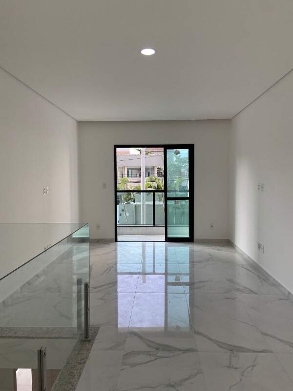  Casa à venda em Ponta da Praia, Santos - SP: 