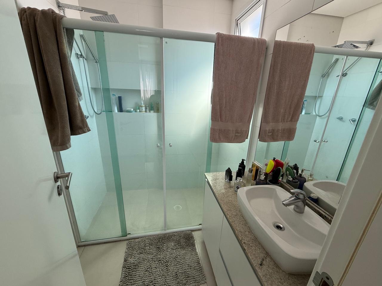 Apartamento à venda no Marapé: 