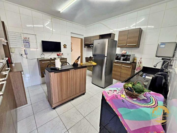 Apartamento à venda no Embaré: