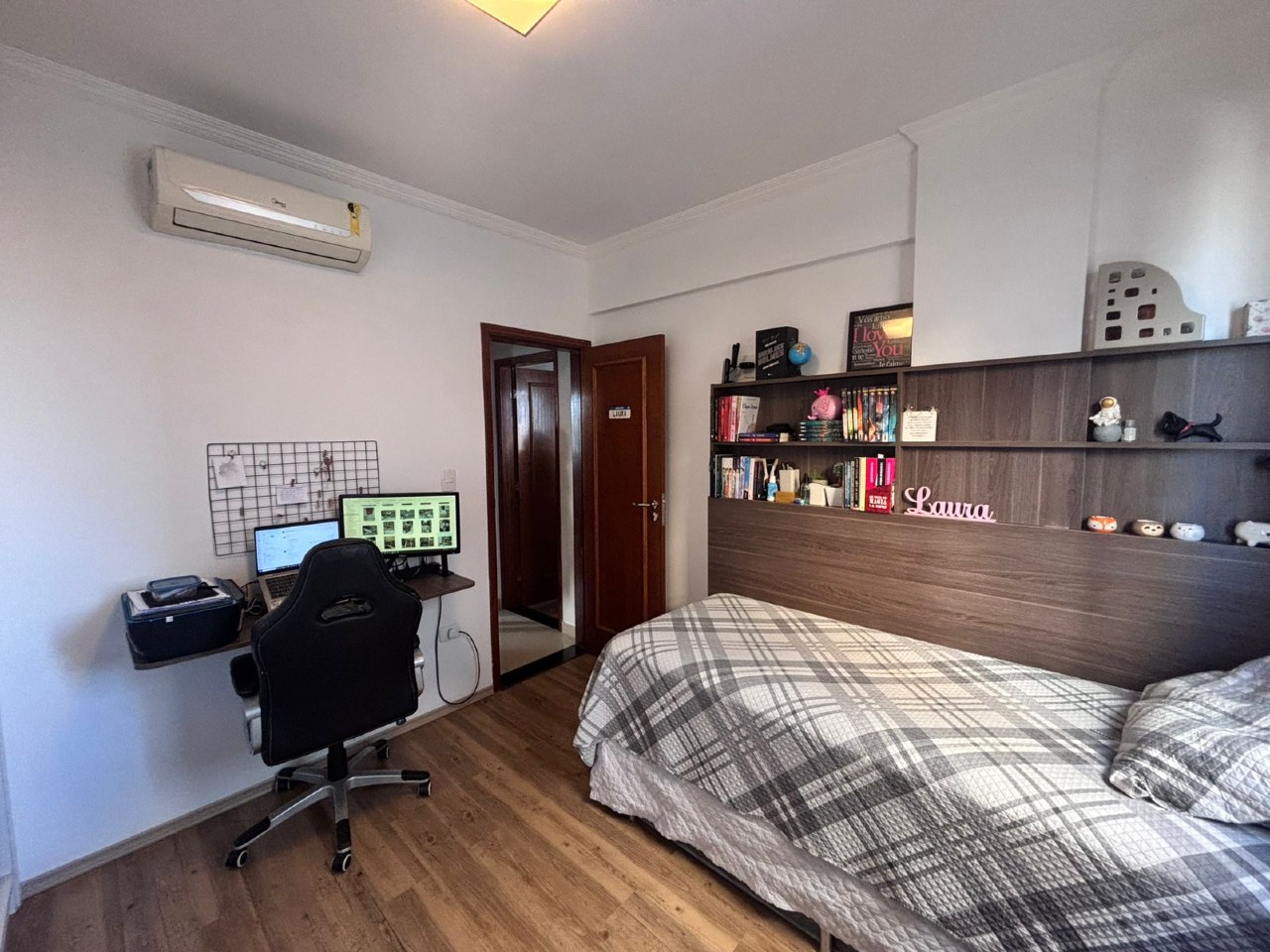 Apartamento à venda no Embaré: