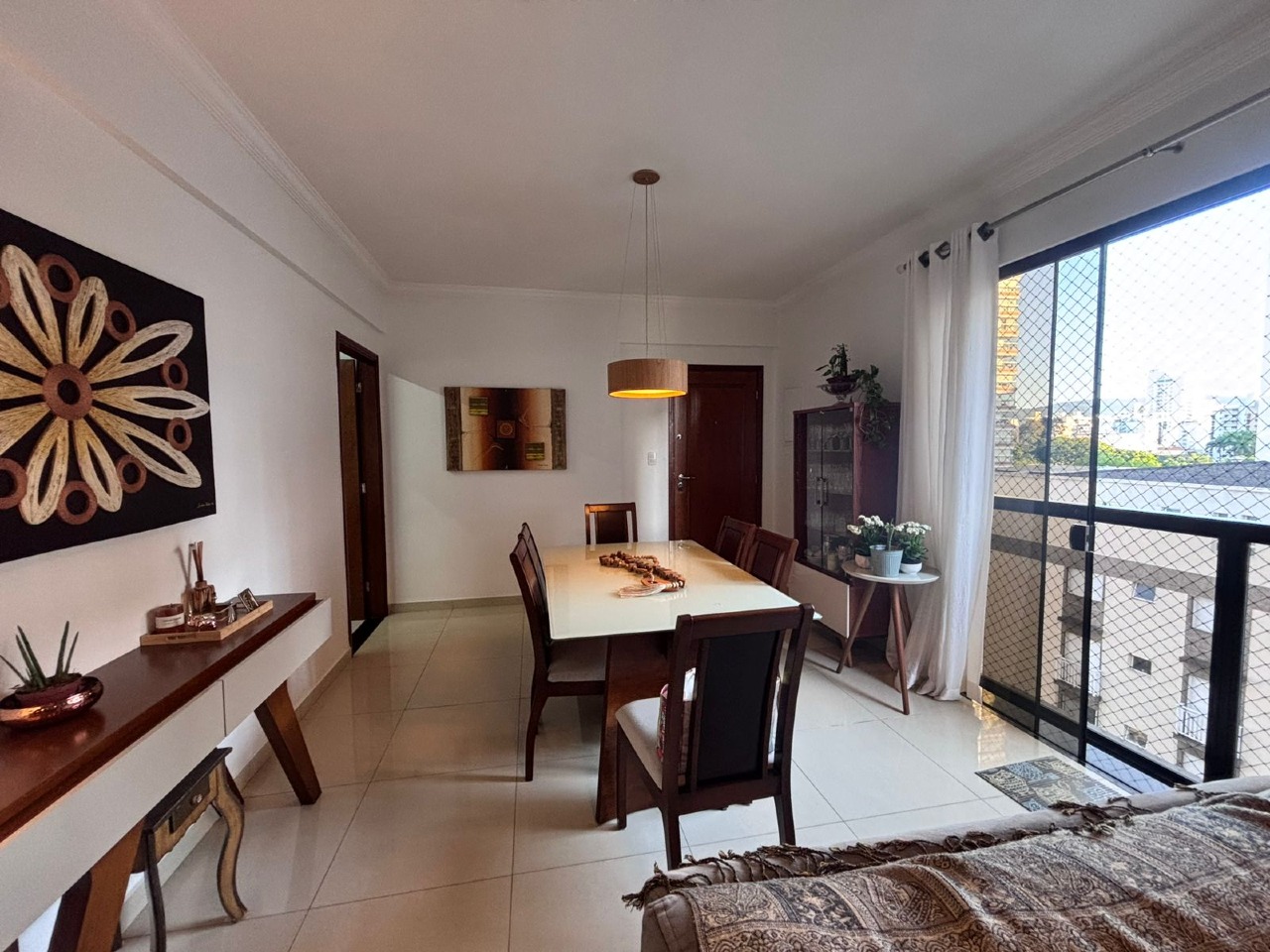 Apartamento à venda no Embaré: 