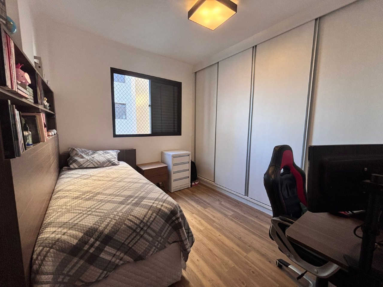 Apartamento à venda no Embaré: