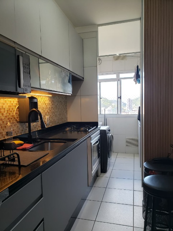 Apartamento à venda no Marapé: 