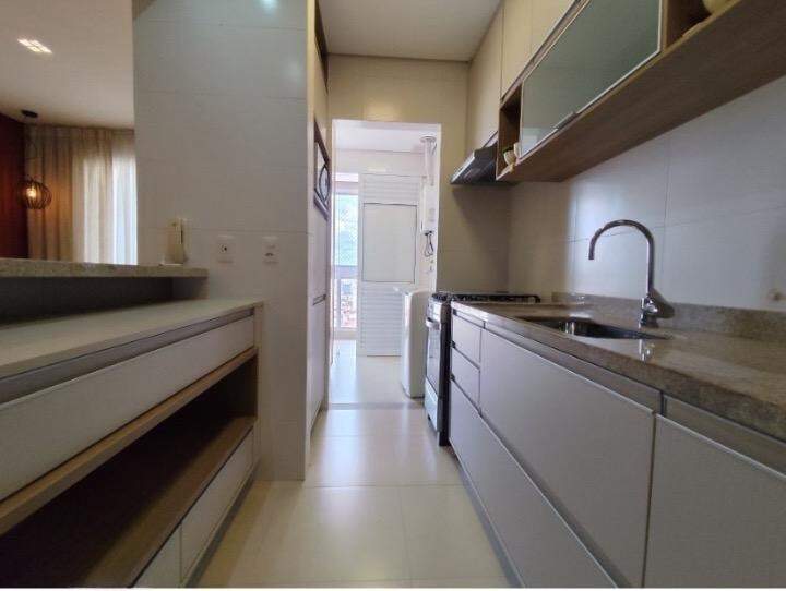 Apartamento à venda no Marapé: 