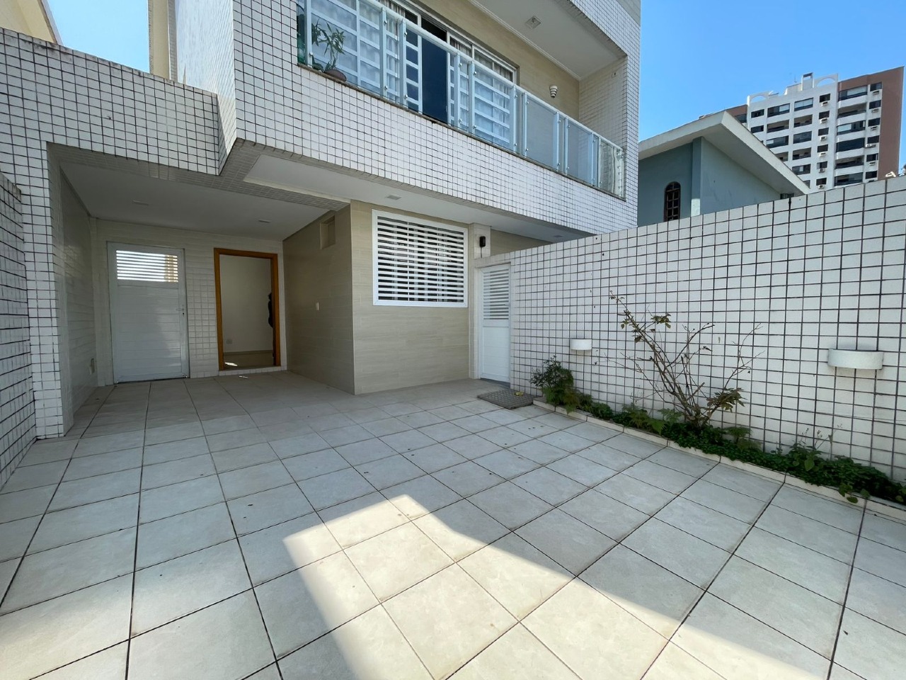 Casa à venda no Ponta da Praia: 