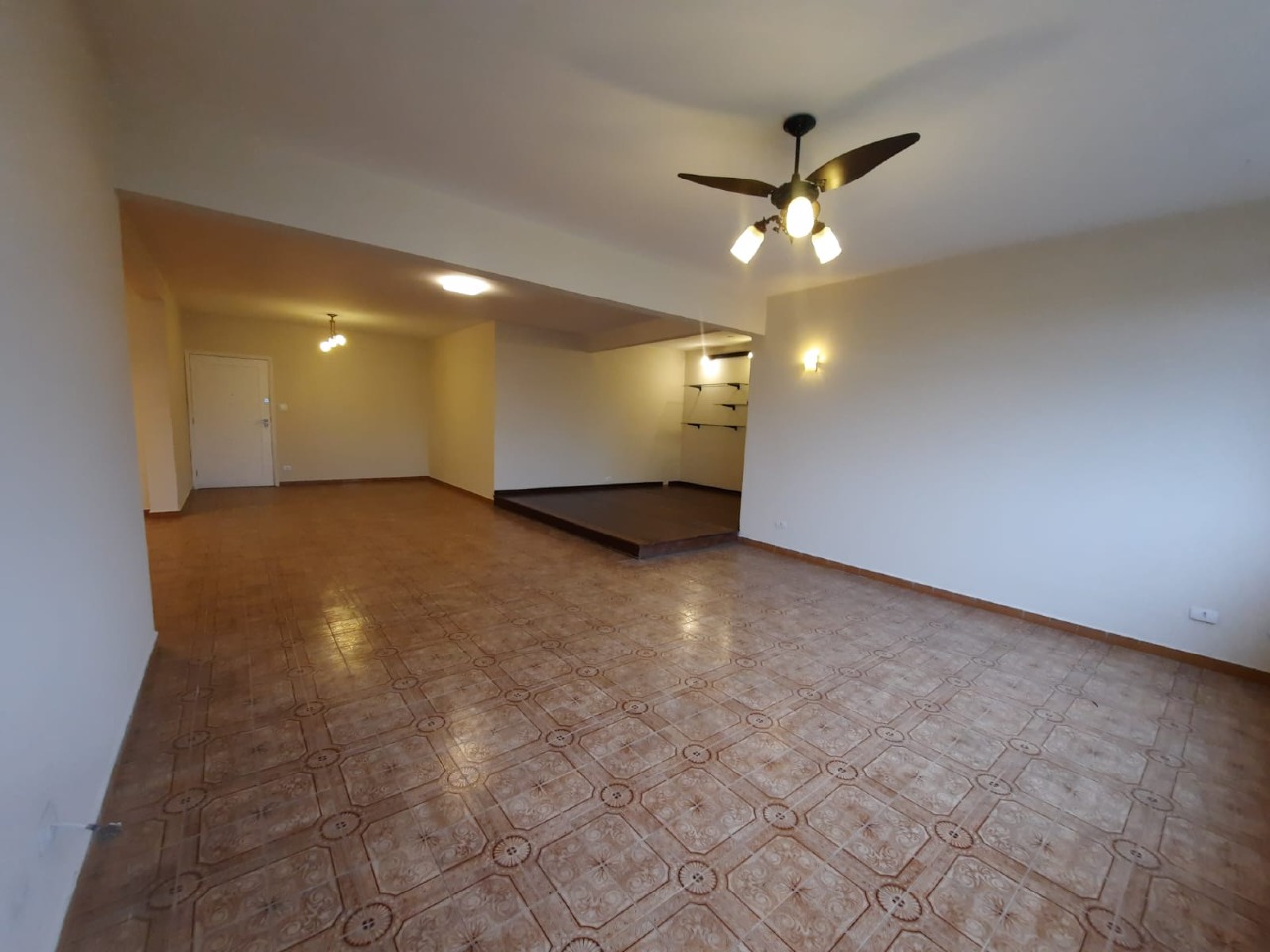 Apartamento à venda no Embaré: 