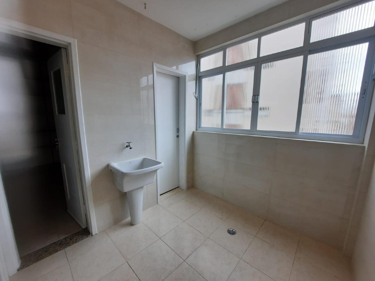 Apartamento à venda no Embaré: