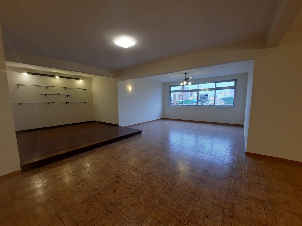 Apartamento à venda no Embaré: 