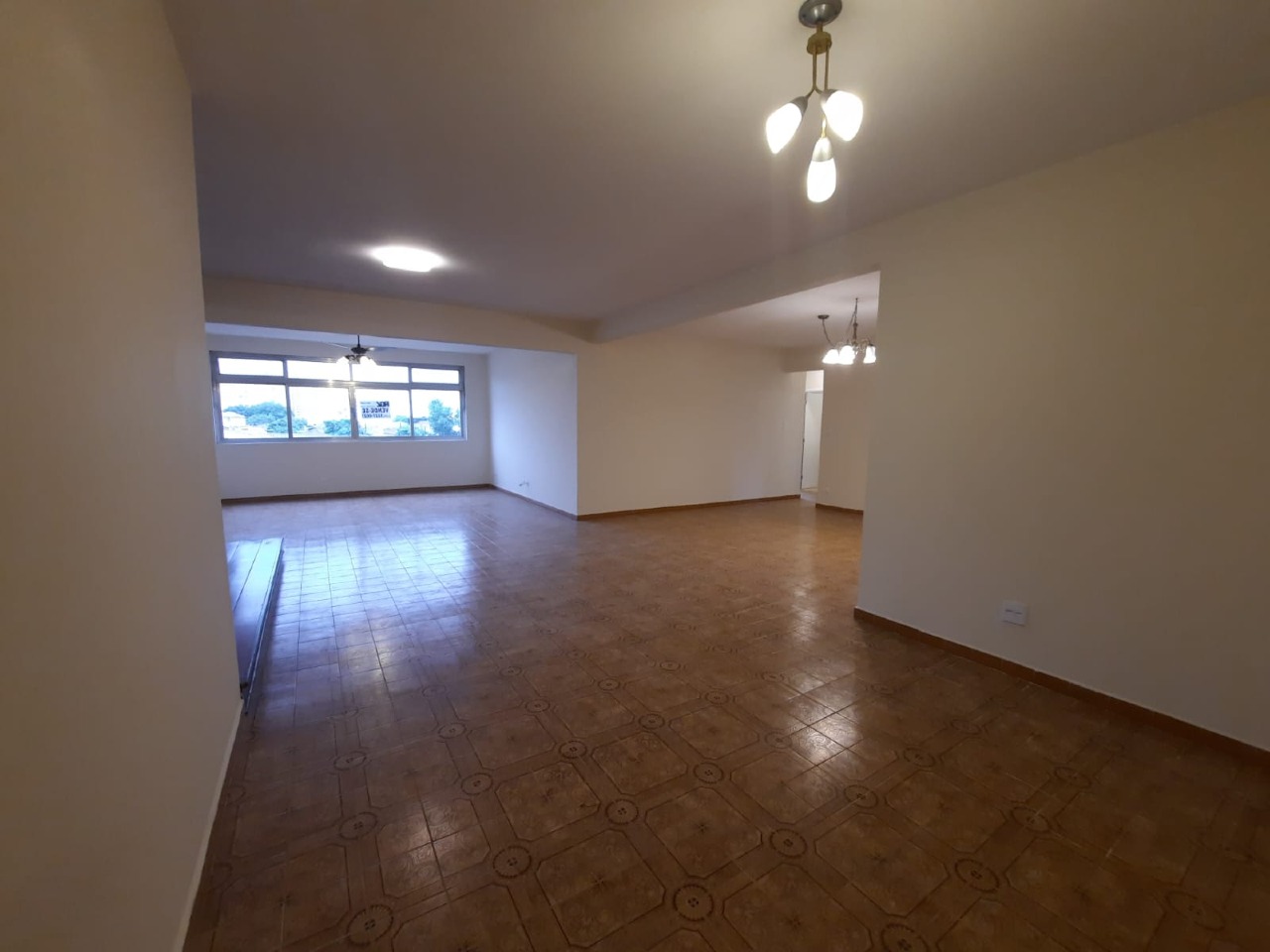 Apartamento à venda no Embaré: