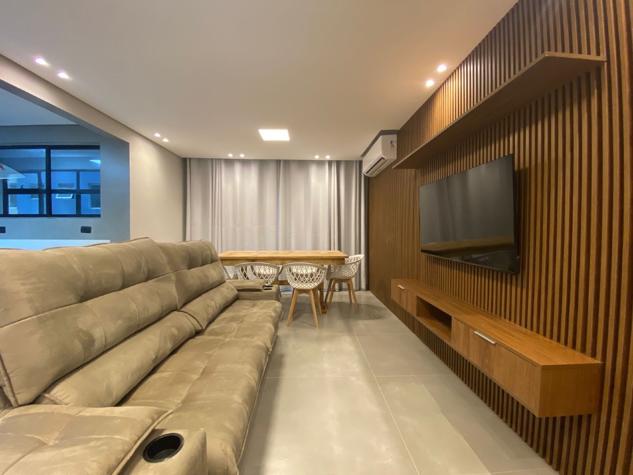 Apartamento à venda no Ponta da Praia: 