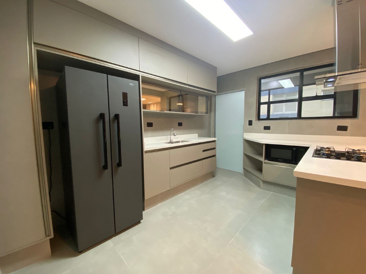 Apartamento à venda no Ponta da Praia: 