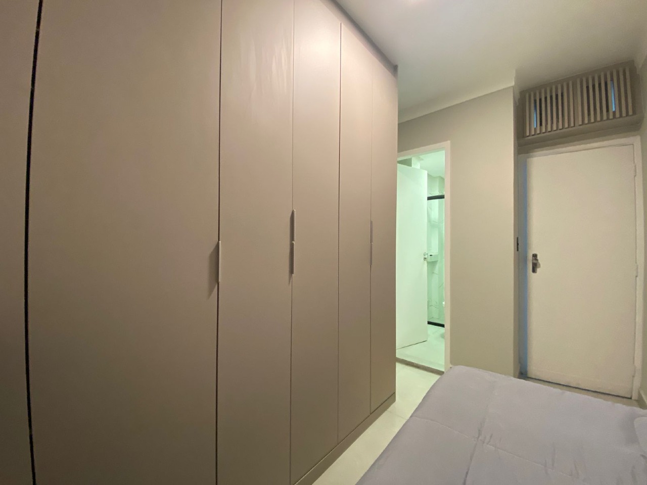 Apartamento à venda no Ponta da Praia: 