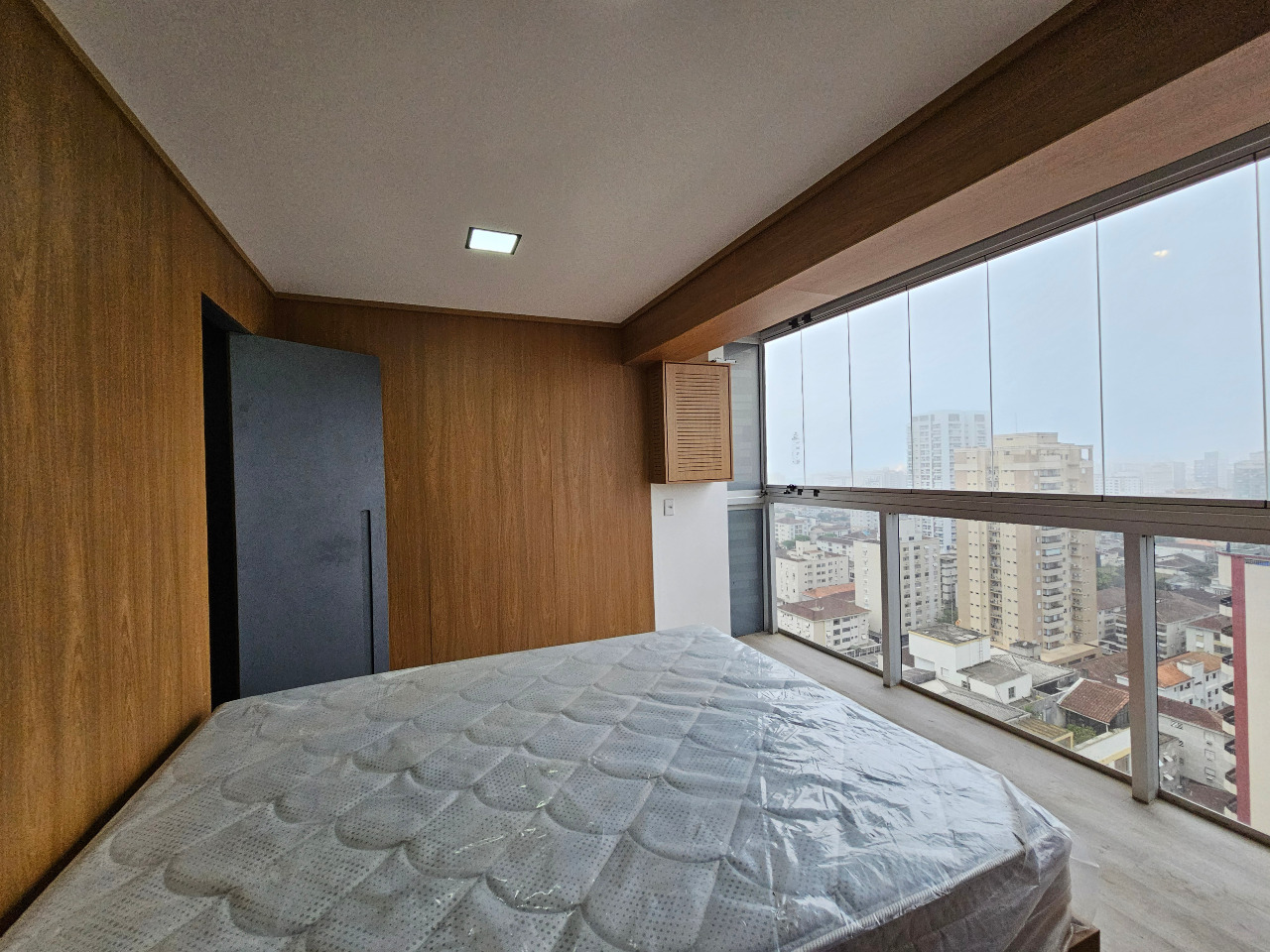 Apartamento à venda no Embaré: 