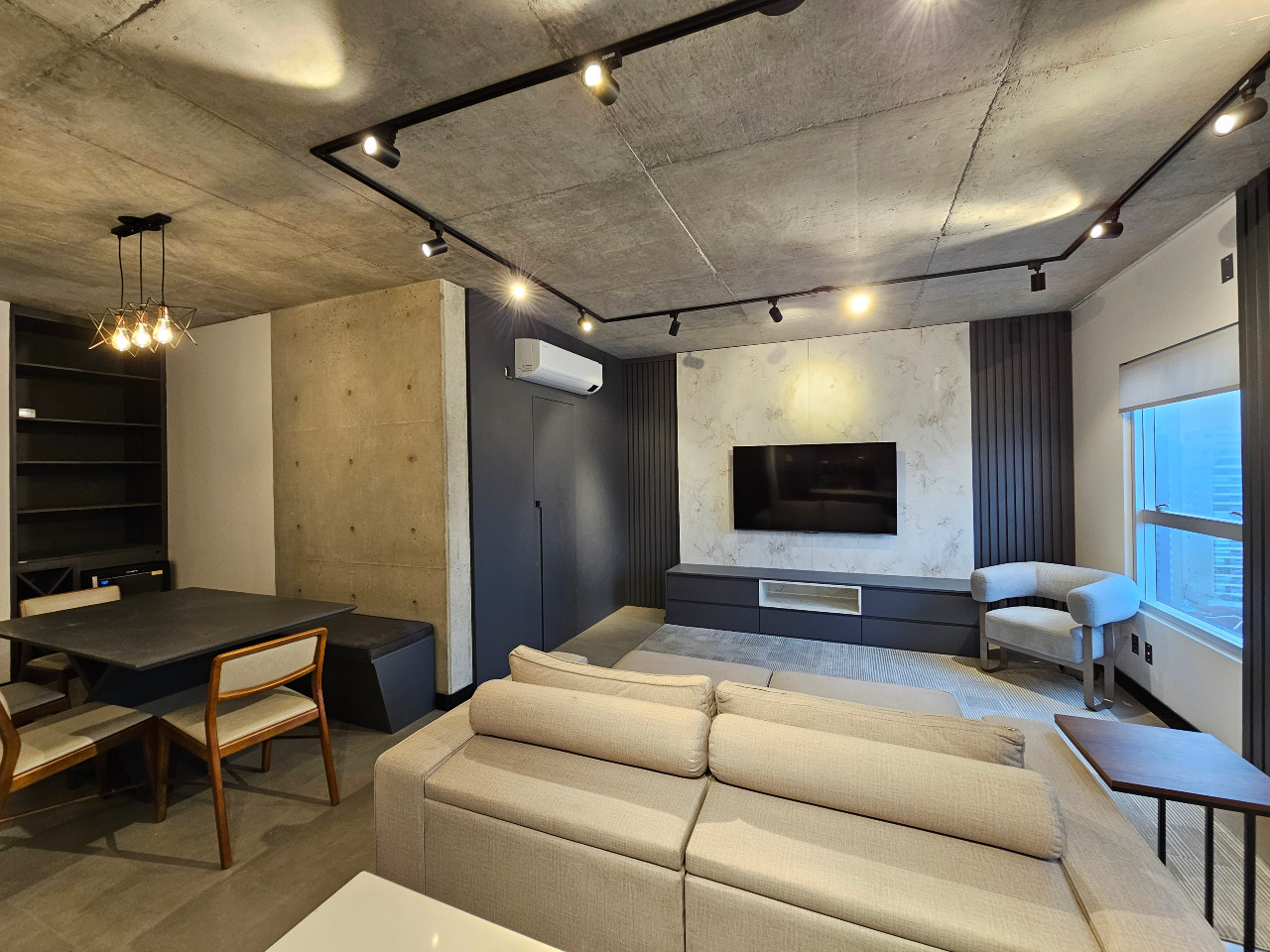 Apartamento à venda no Embaré: 