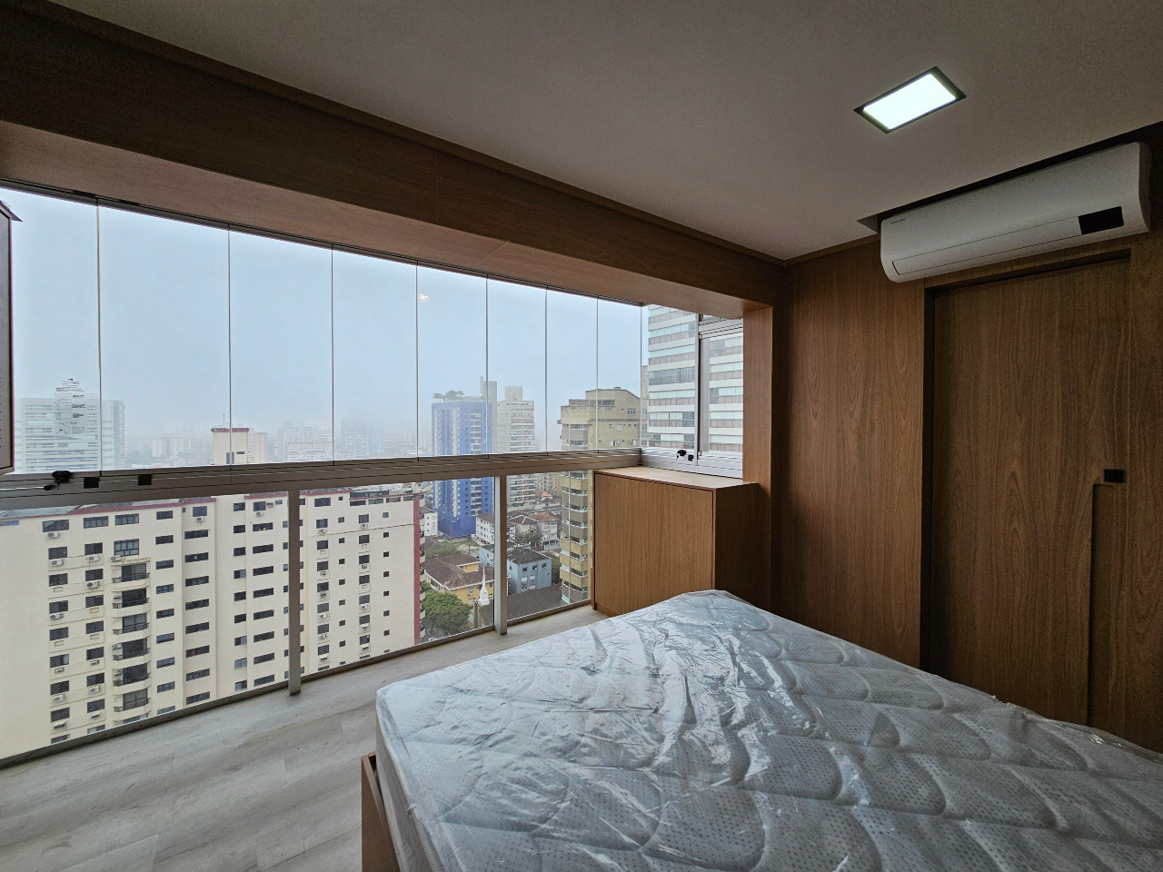 Apartamento à venda no Embaré: 