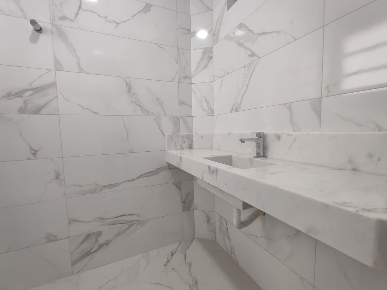 Casa à venda no Embaré: