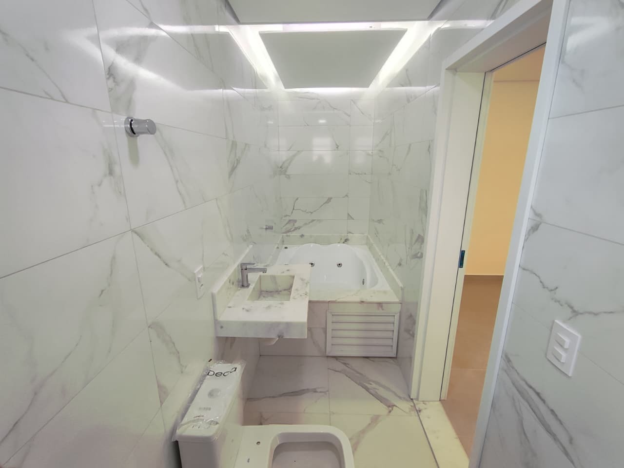 Casa à venda no Embaré: