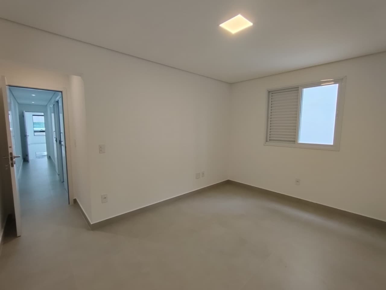 Casa à venda no Embaré: