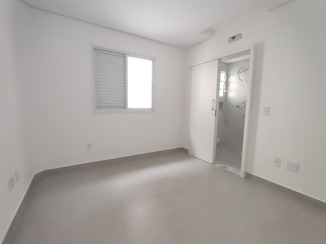 Casa à venda no Embaré: