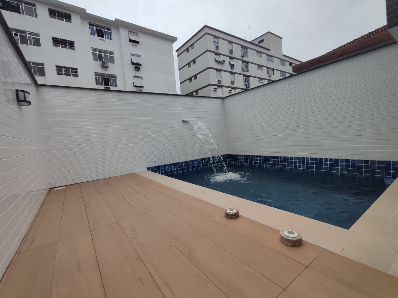 Casa à venda no Embaré: