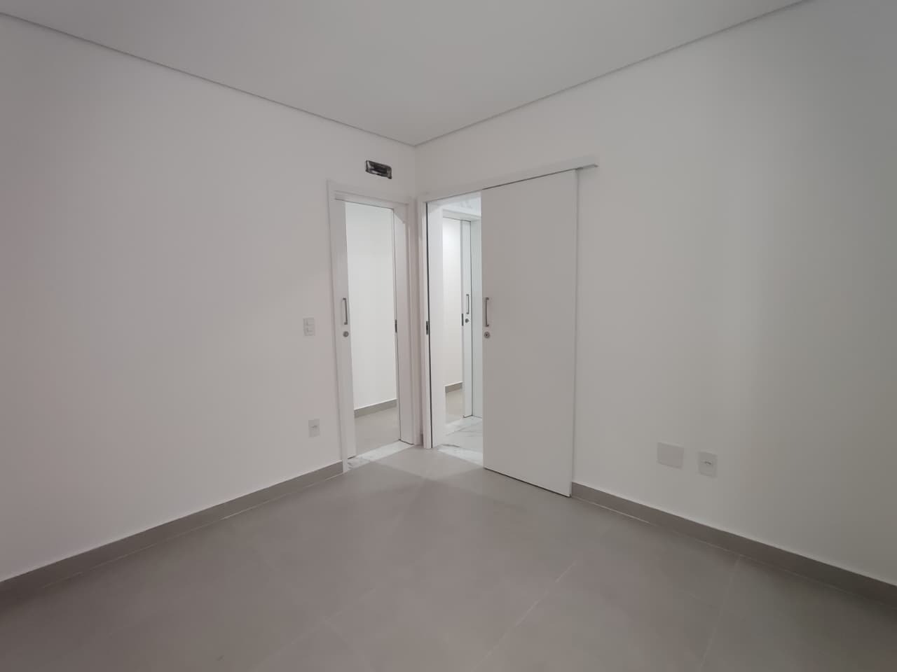 Casa à venda no Embaré: