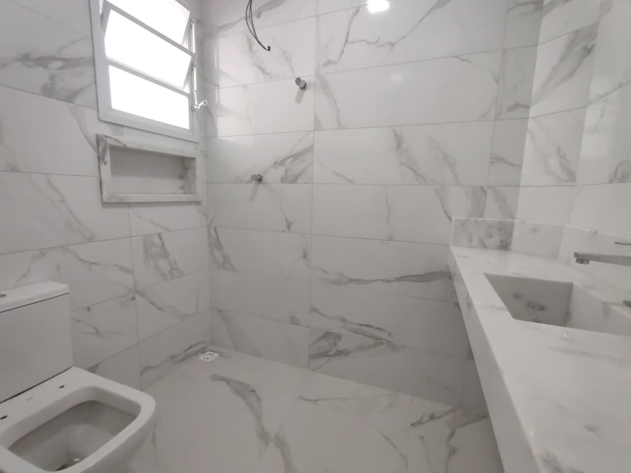 Casa à venda no Embaré: