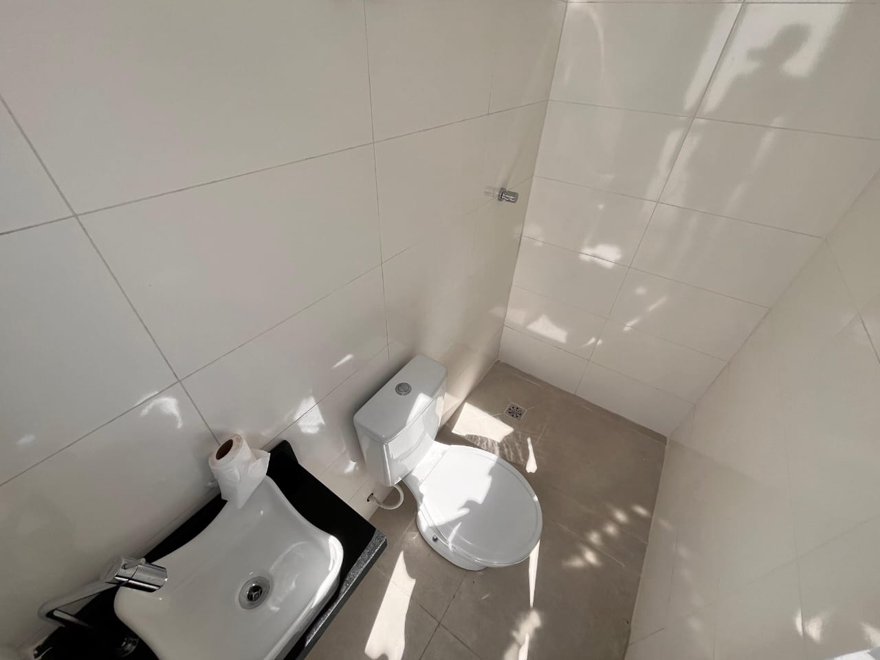 Casa para aluguel no Embaré: