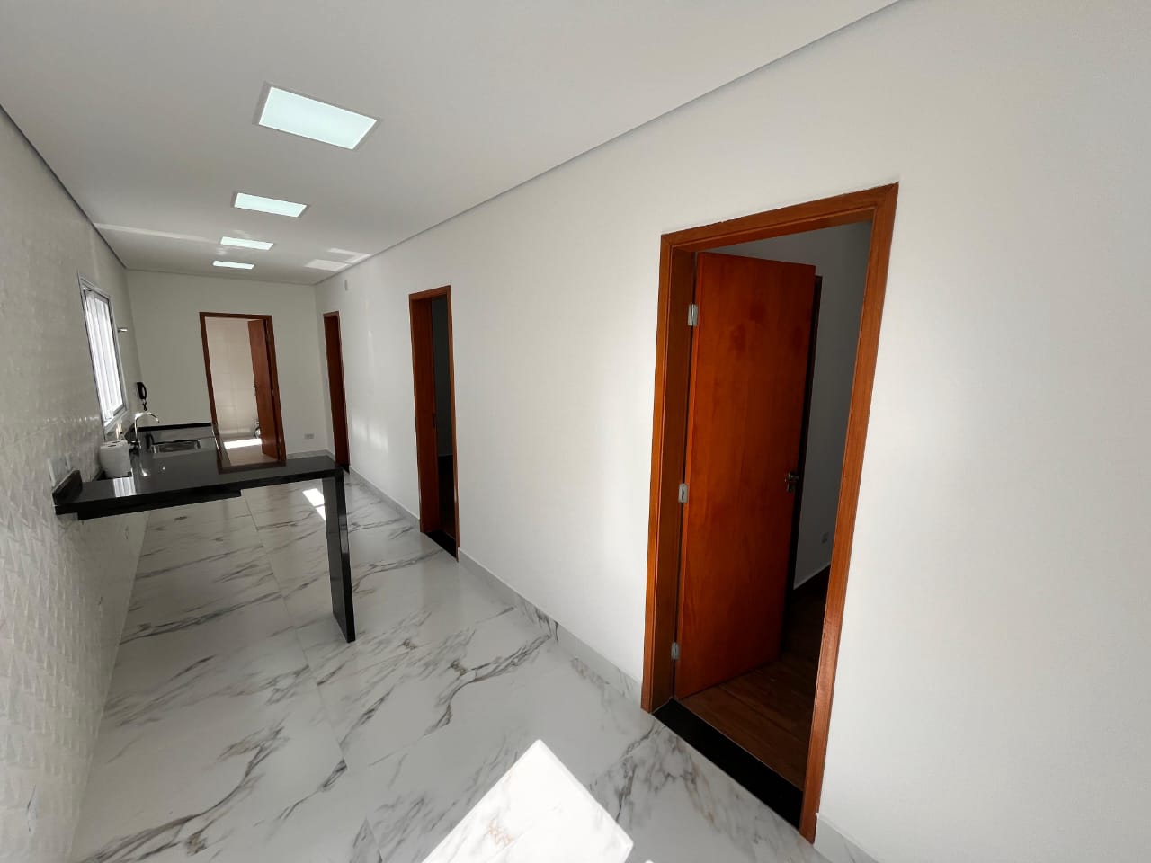 Casa para aluguel no Embaré: