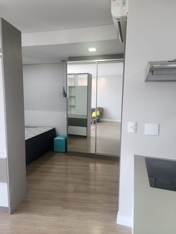 Apartamento para aluguel no Pompéia: 