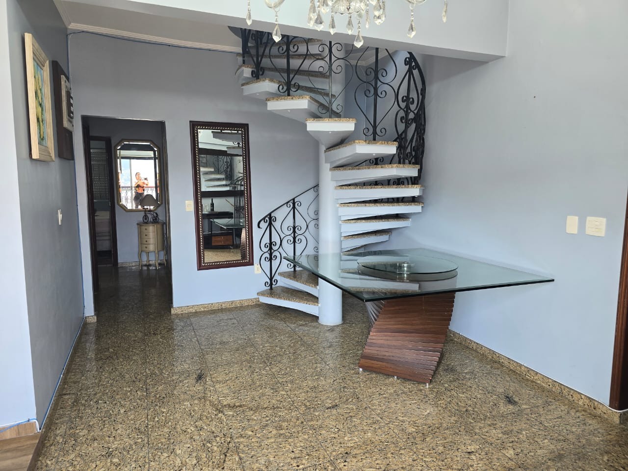 Apartamento à venda no Campo Grande: