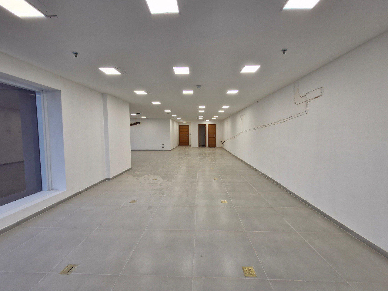 Sala para aluguel no Centro: