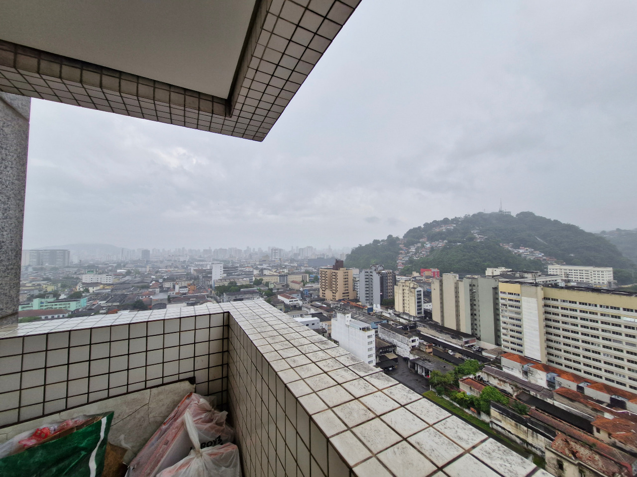 Sala para aluguel no Centro: