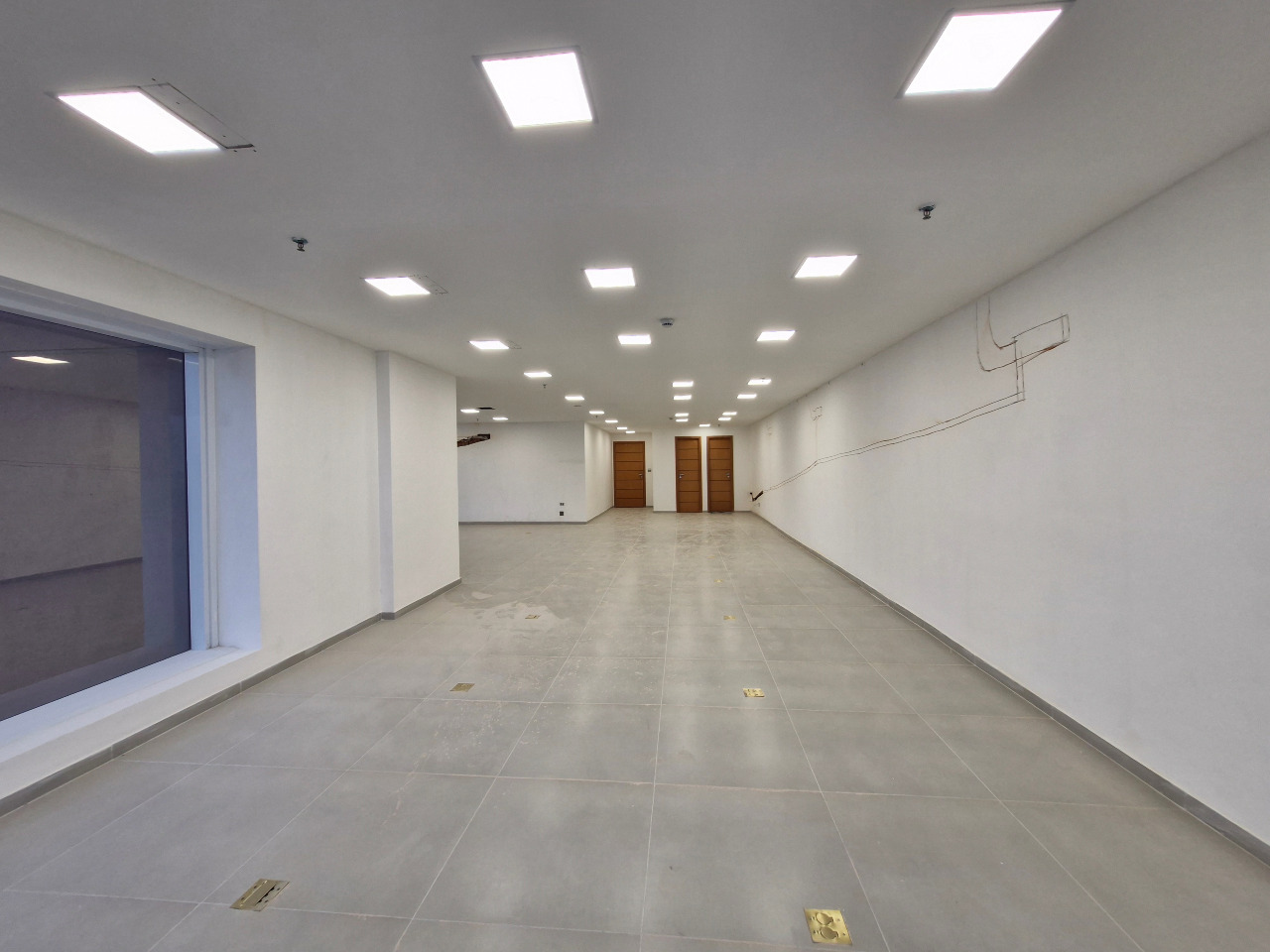 Sala para aluguel no Centro: