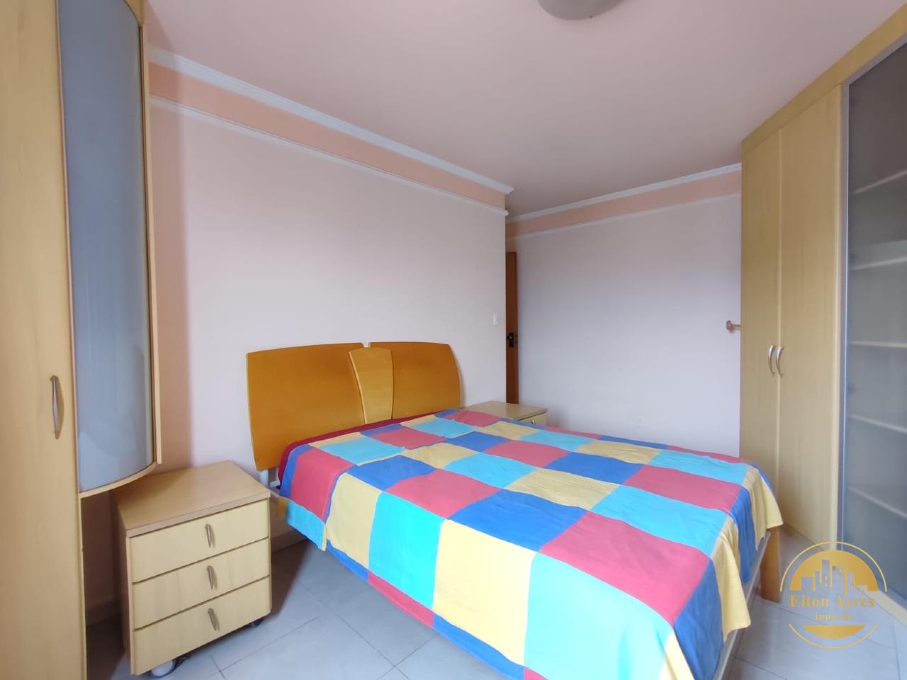 Apartamento à venda no Embaré: 