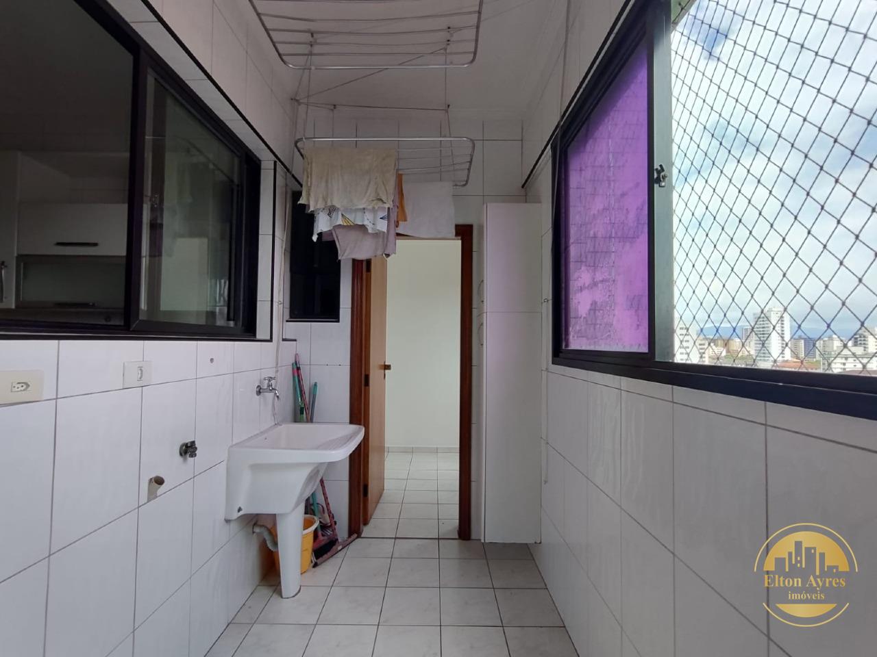 Apartamento à venda no Embaré: 