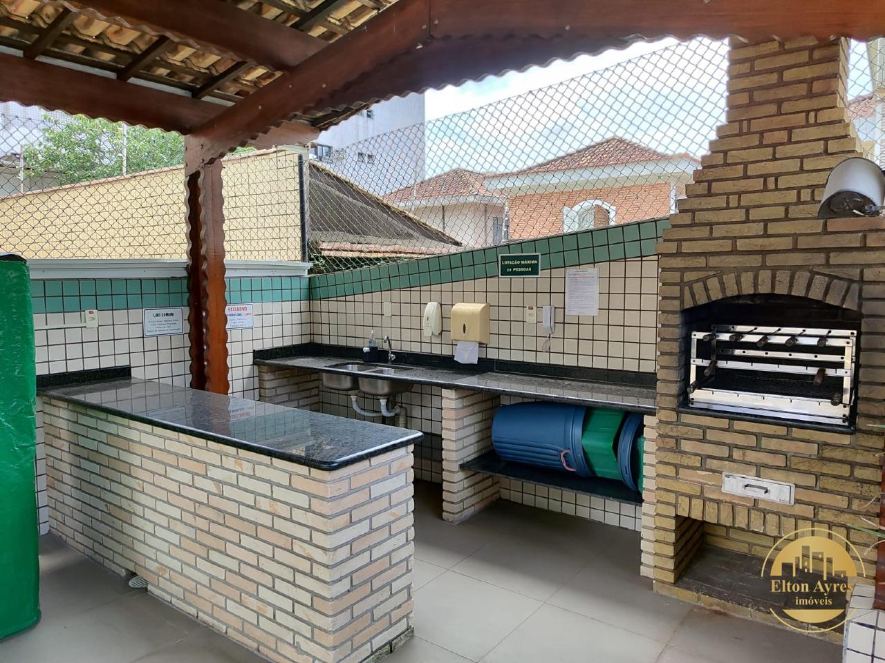 Apartamento à venda no Embaré: 