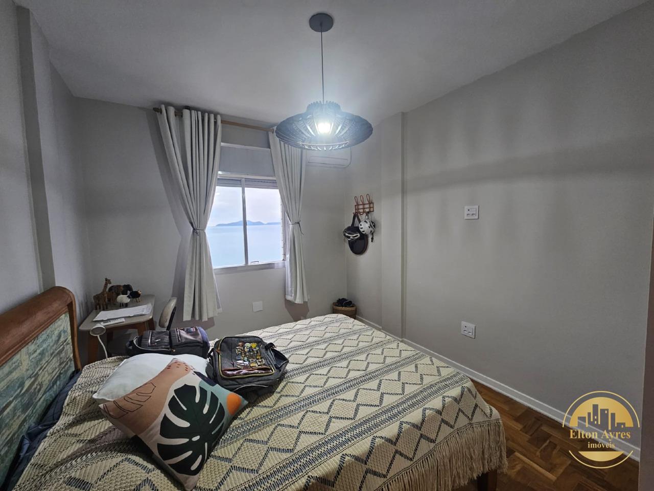 Apartamento à venda no Ponta da Praia: