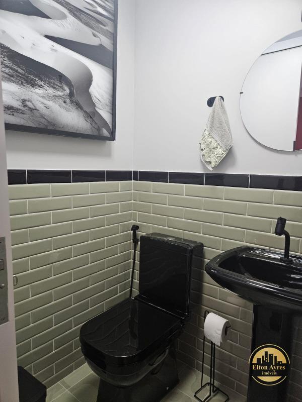 Apartamento à venda no Ponta da Praia: