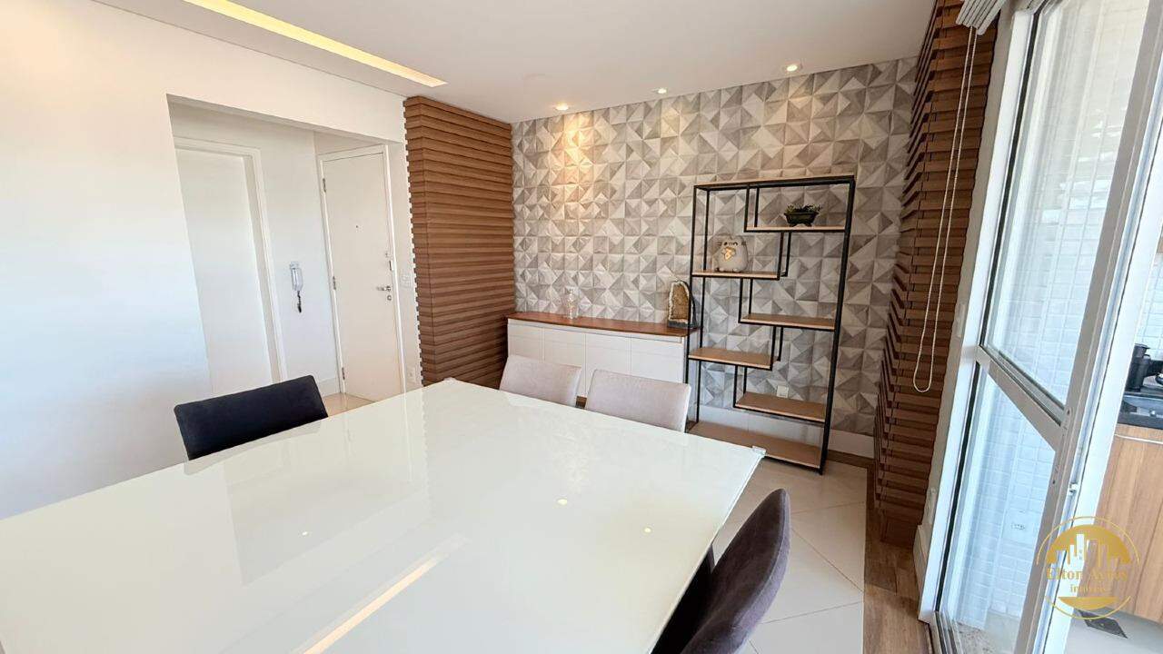 Apartamento à venda no Ponta da Praia: 