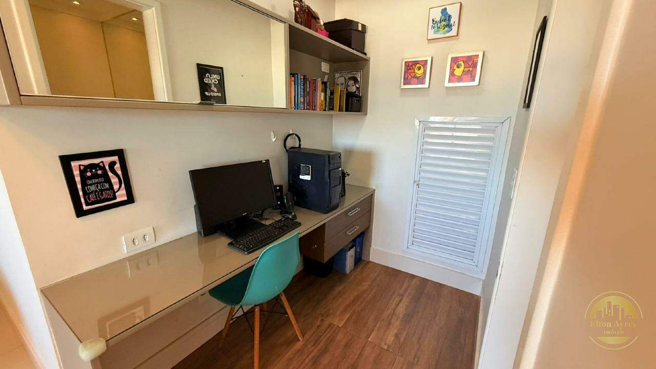Apartamento à venda no Ponta da Praia: 