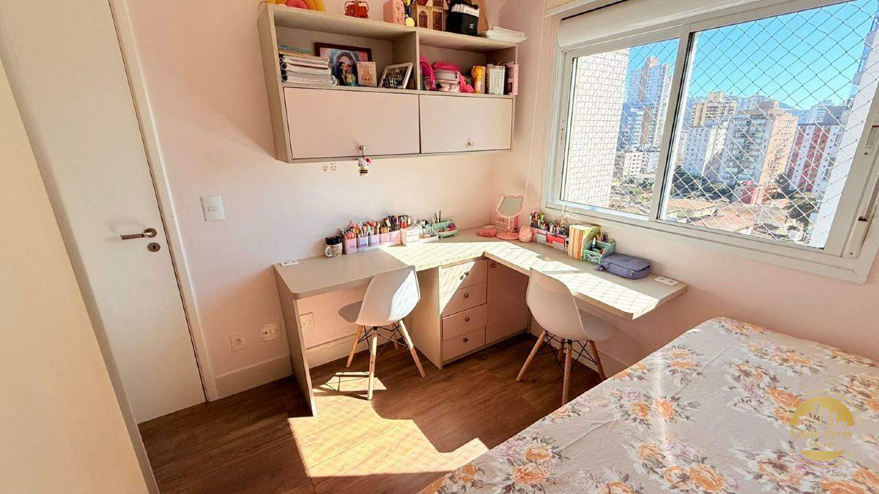 Apartamento à venda no Ponta da Praia: 