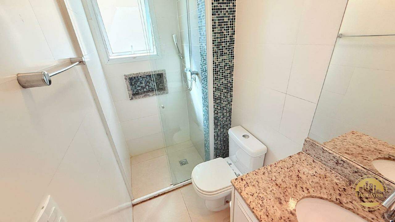 Apartamento à venda no Ponta da Praia: 