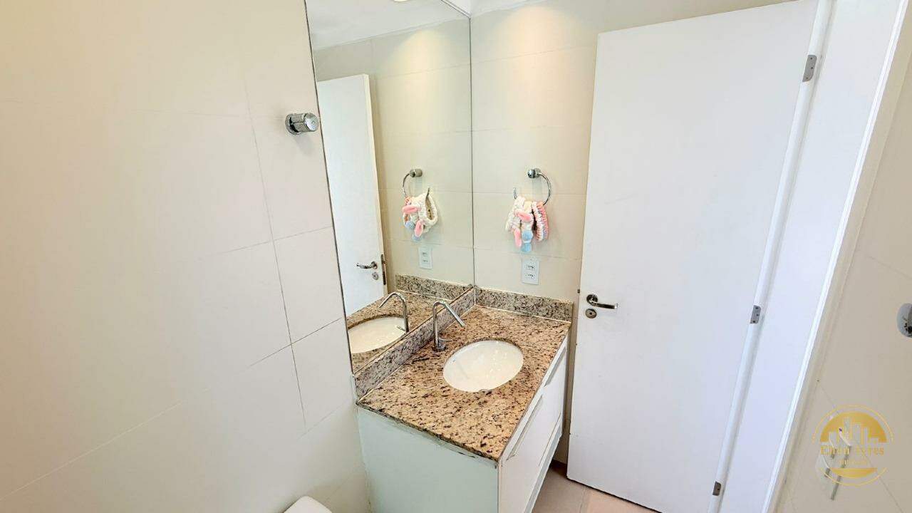 Apartamento à venda no Ponta da Praia: 