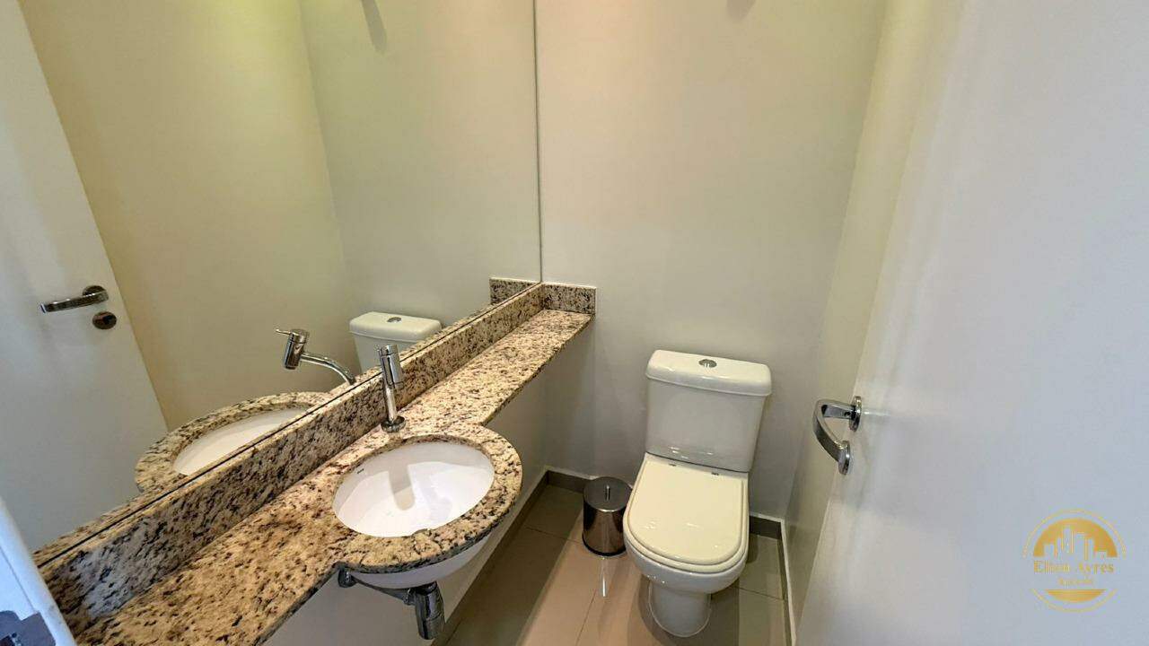 Apartamento à venda no Ponta da Praia: 