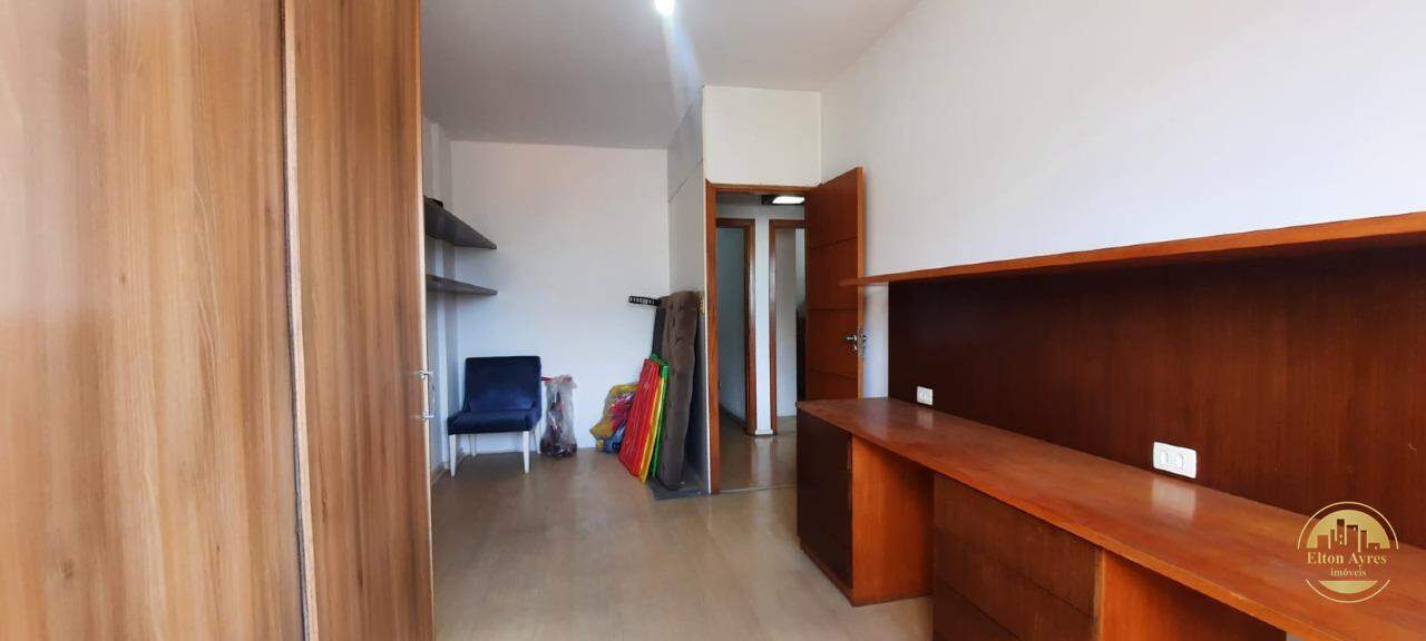 Apartamento à venda no Embaré: 